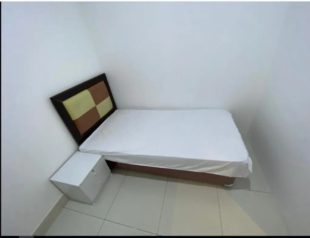 Economical Rooms For Rent In Dubai Guest house