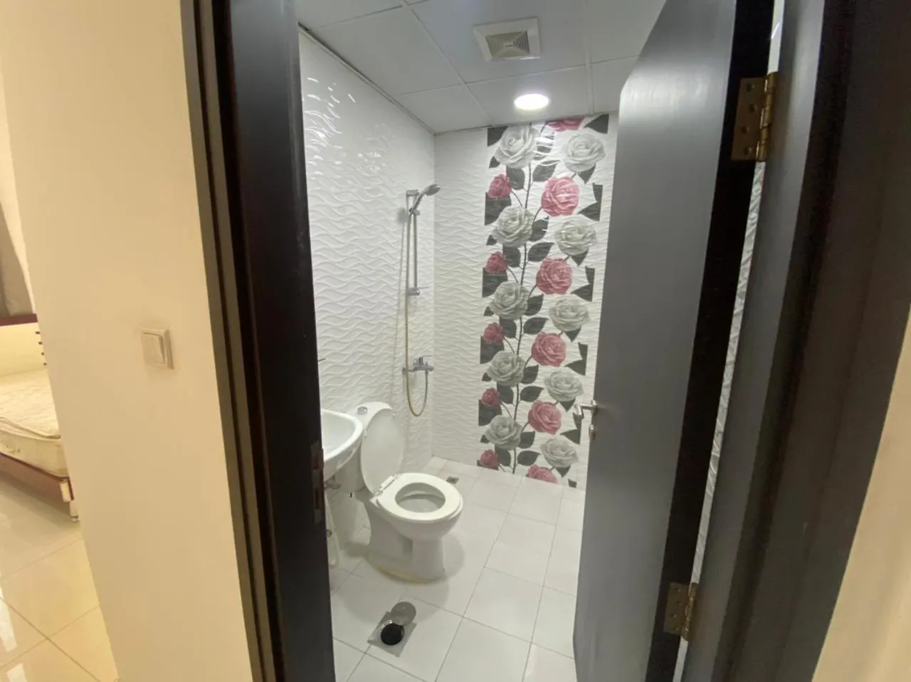 Guest house Economical Rooms For Rent In Dubai