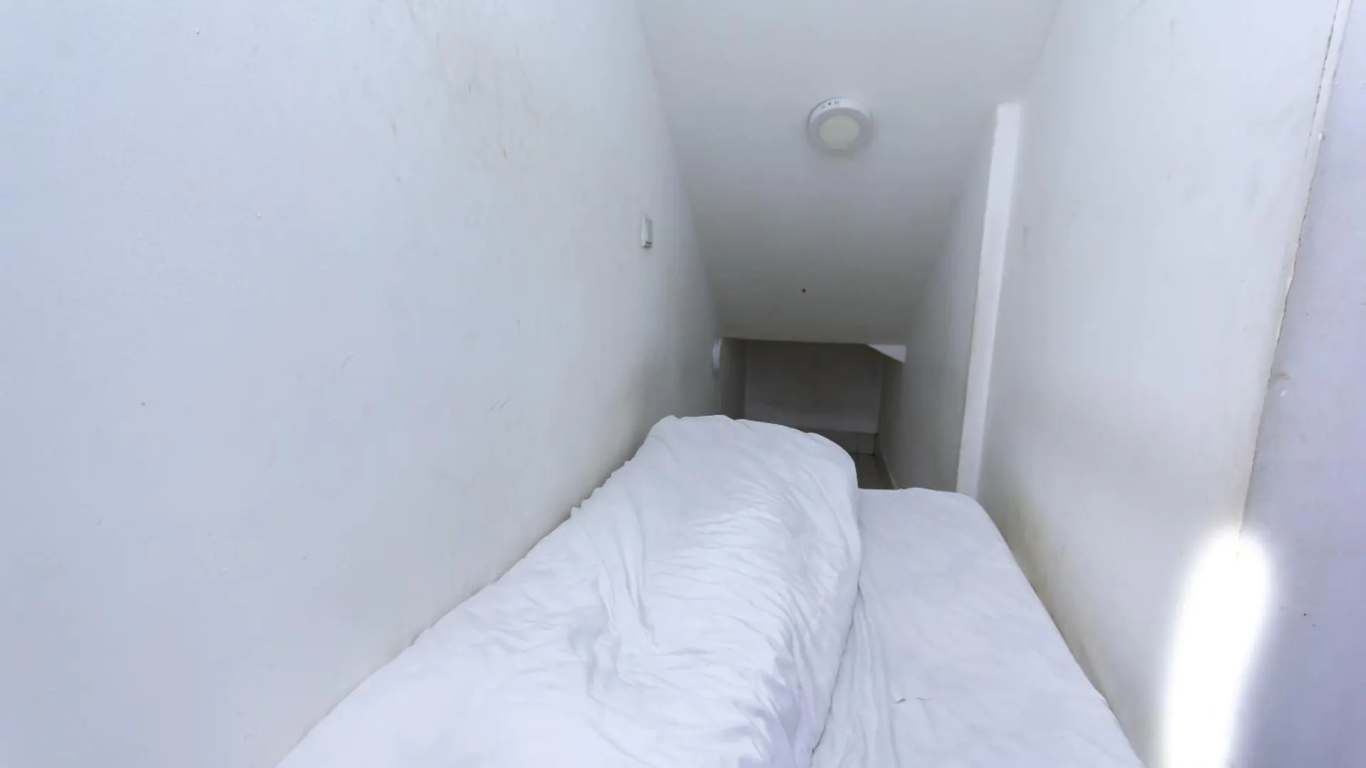 Guest house Economical Rooms For Rent In Dubai