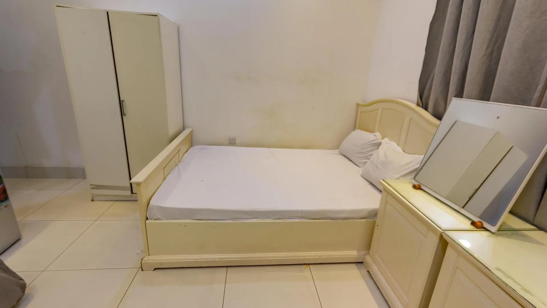 Guest house Economical Rooms For Rent In Dubai